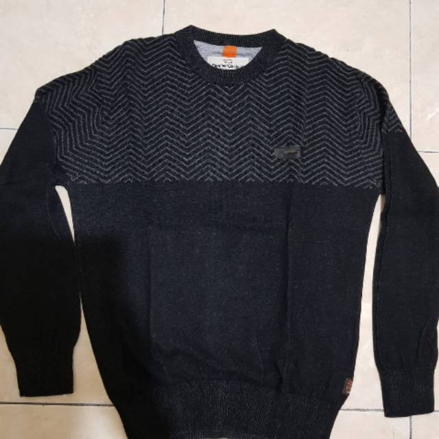 Sweater pria cardinal original switer cowok hitam