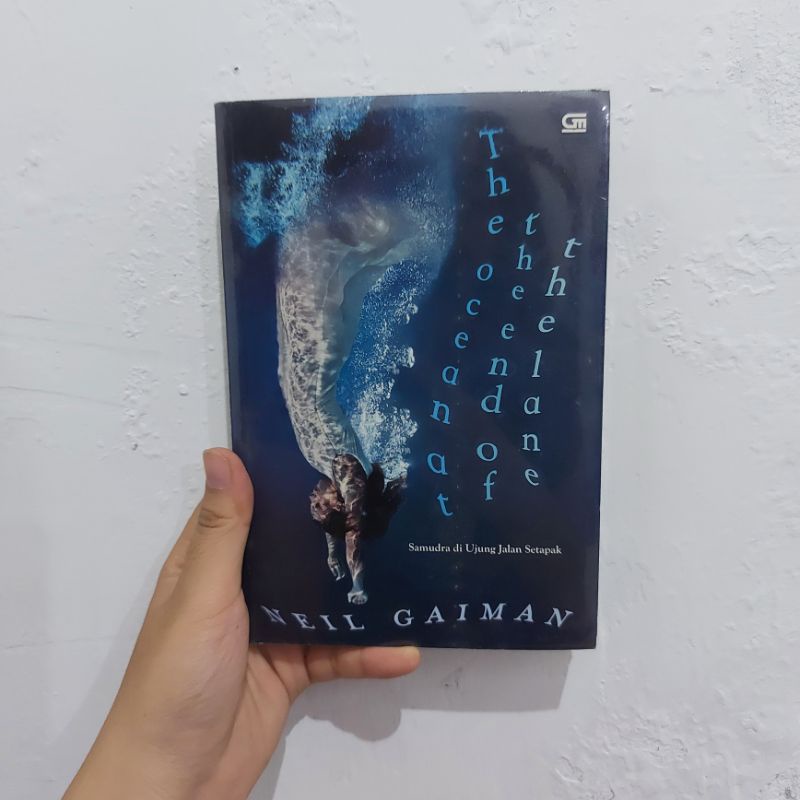 Neil Gaiman - The Ocean at The End of The Lane - Samudra di Ujung Jalan Setapak | Novel | Fantasi | 