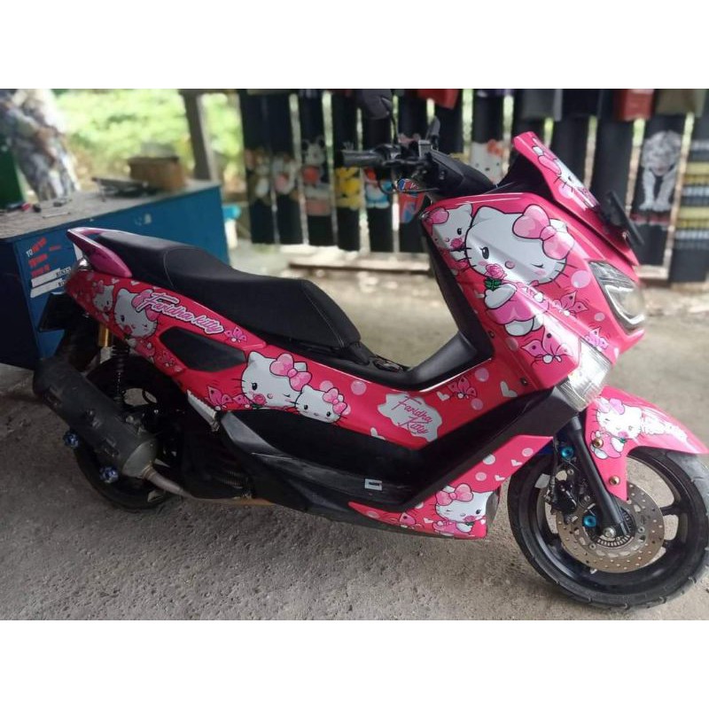 Stiker decal full body Yamaha NMAX hellokitty pink cantik keren
