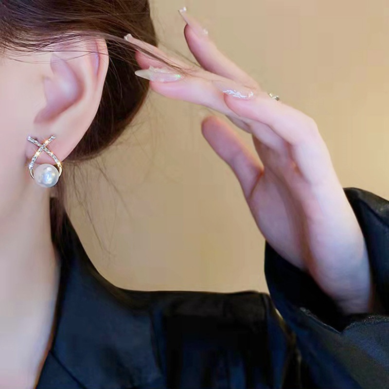 Anting Mutiara Motif Tulisan Gaya Retro Untuk Wanita