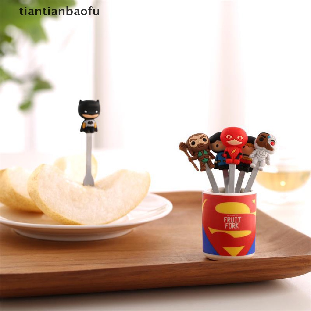 6 Pcs / Set Garpu Buah / Dessert Bahan Stainless Steel Desain Kartun Hero Dengan Holder