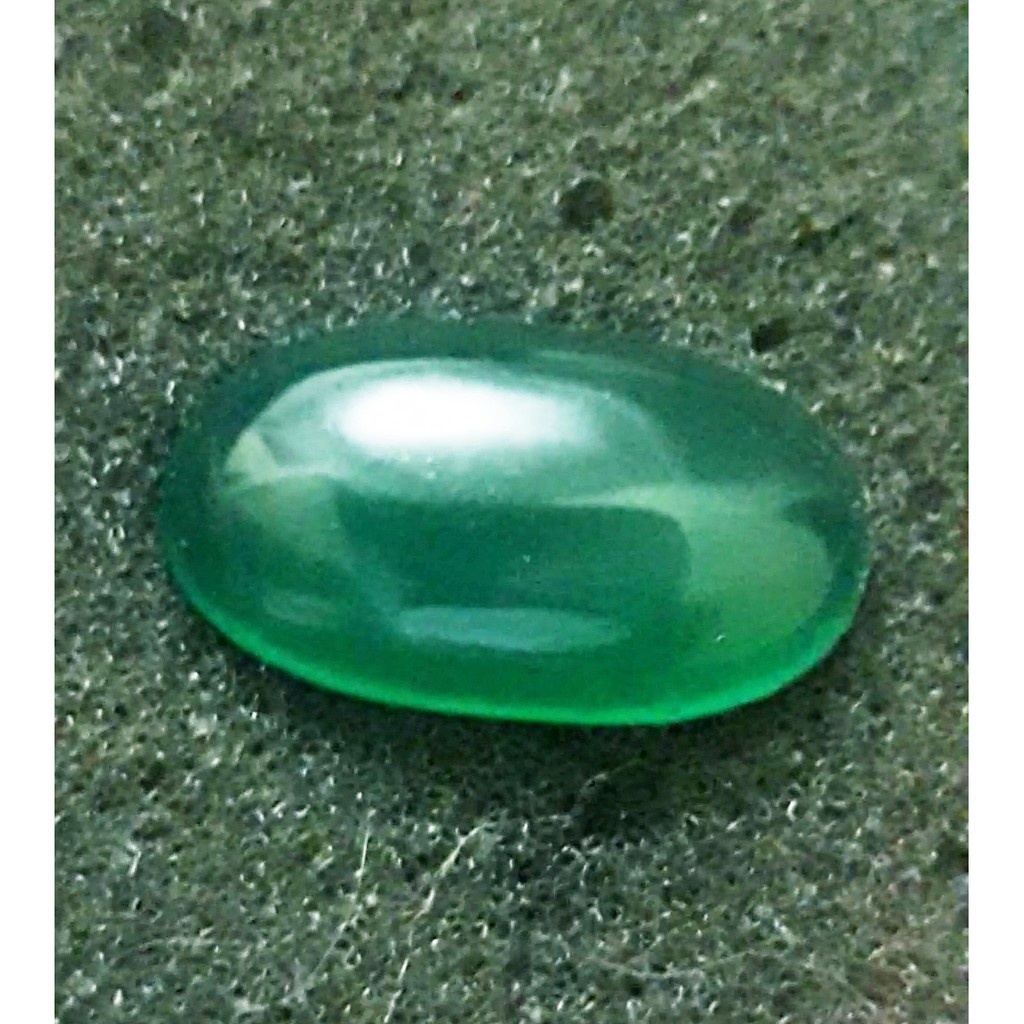 BACAN DOKO batu akik natural bacan doko gulau bacok kristal size 15mm BONUS ring perak