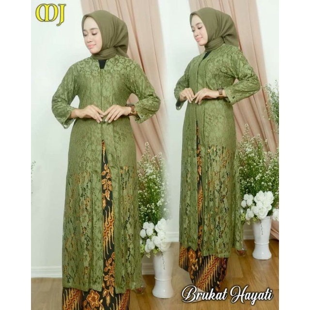SET KEBAYA HAYATI