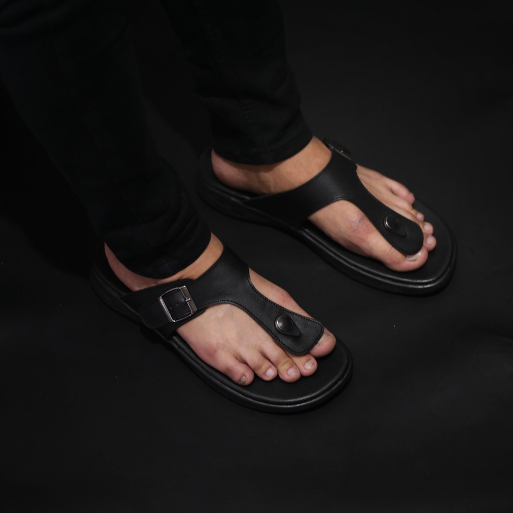 Munso Black | Sendal Jepit Kulit Original Santai Kasual Pria Cowok Sandal Footwear | FORIND x Greata