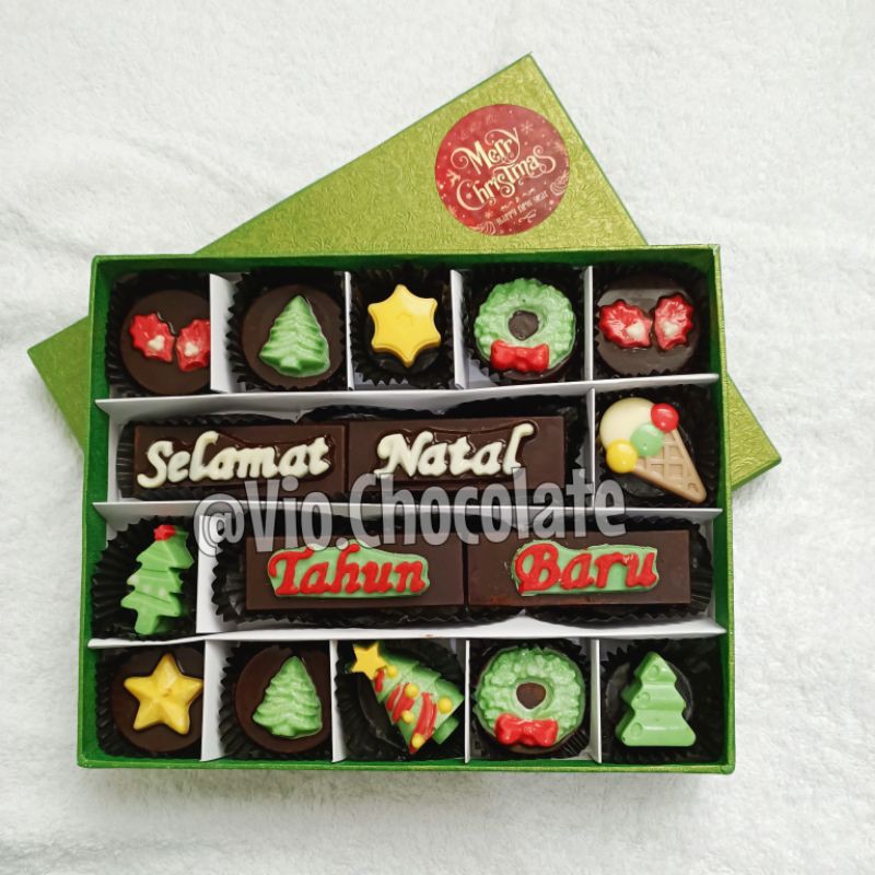 

vio.chocolate/ coklat natal/ hampers christmas/ christmas chocolate