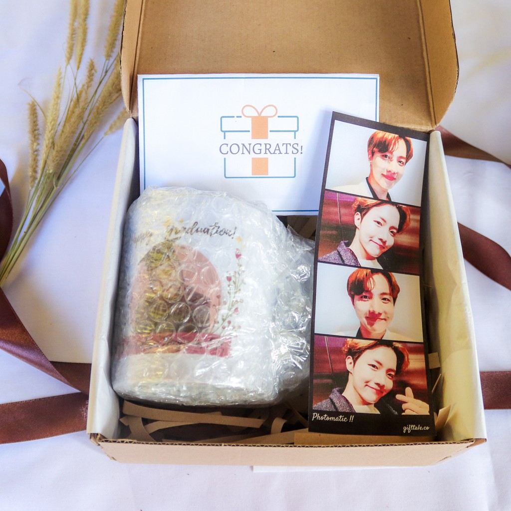 Kado Wisuda Mug Custom / Gift Box Wisuda / Kado Ulang Tahun / Hampers Wisuda dan Photomatic