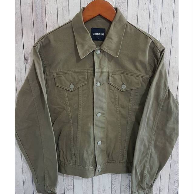 UNIQLO Vintage Trucker Denim Jacket