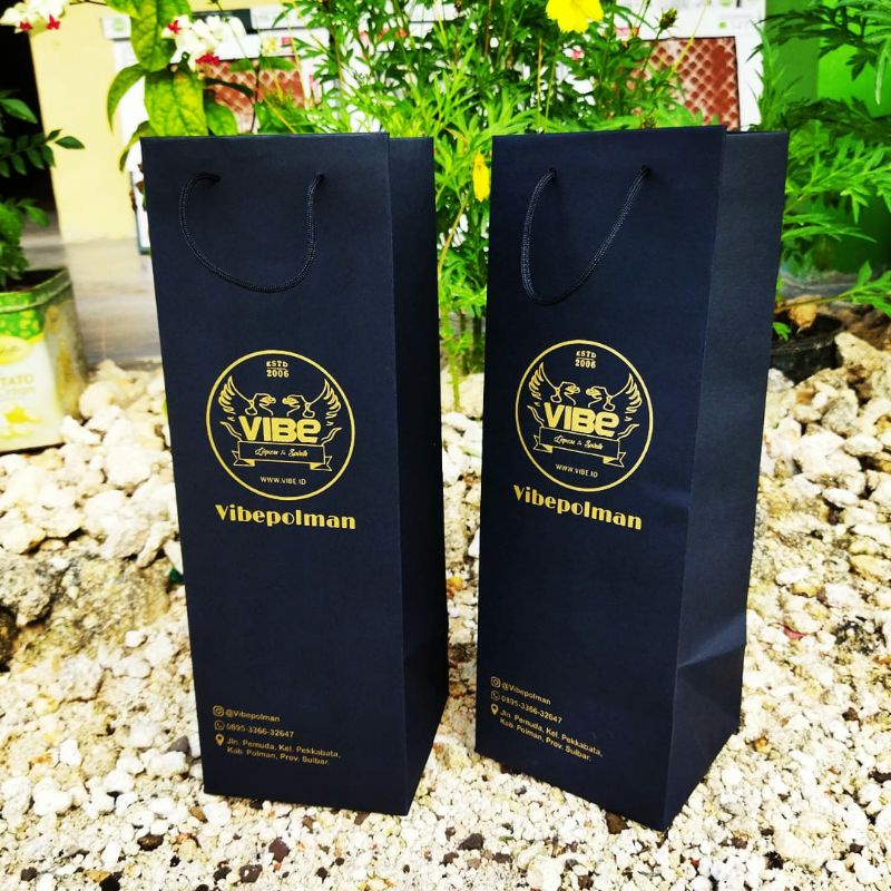 

PAPERBAG HITAM BAHAN JEMANI UKURAN KECIL (CUSTOM)
