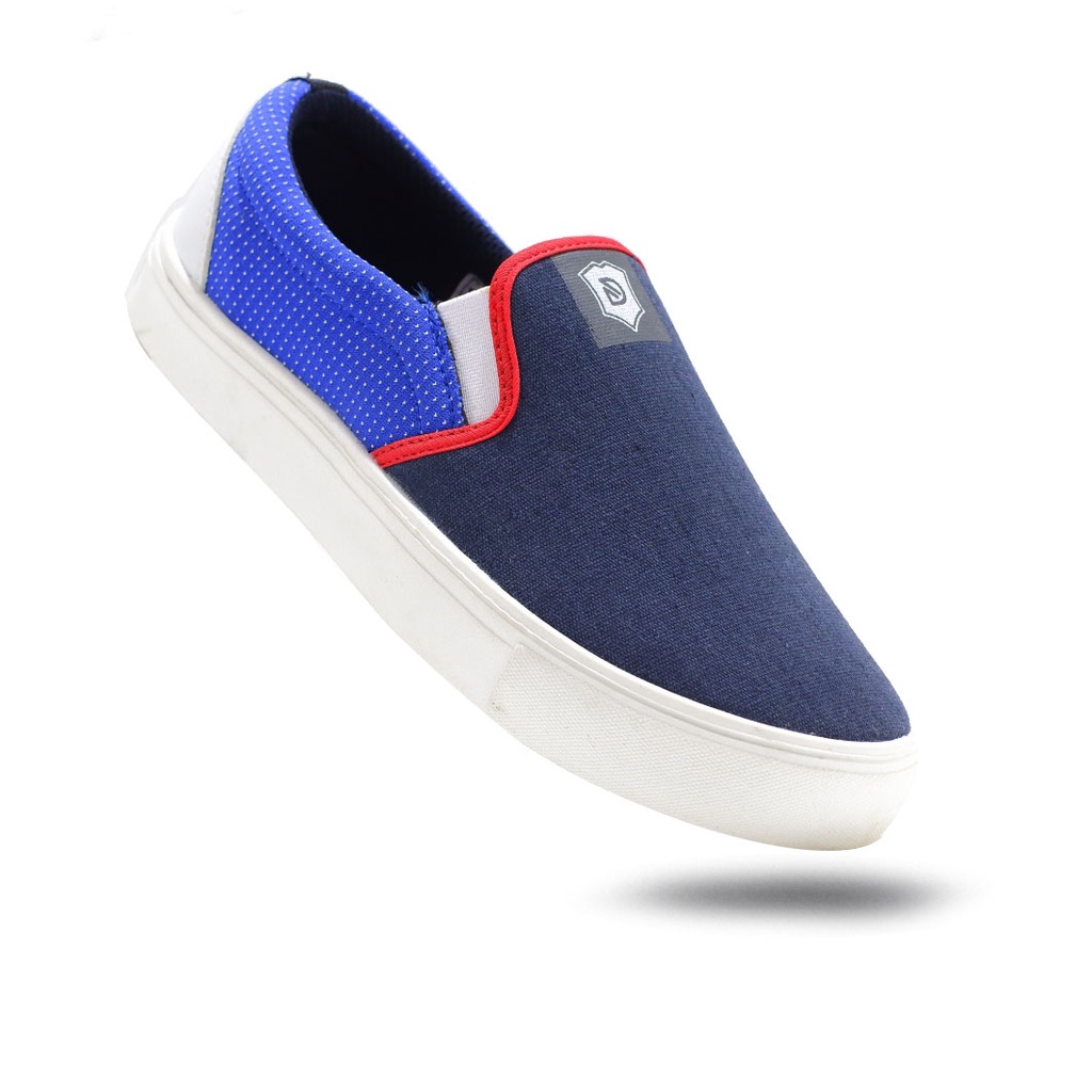 Sepatu pria slip on canvas selop ori sneakers cowok laki-laki dewasa slipon slop casual brand Diesel Boston 03 promo murah cod keren 38-43