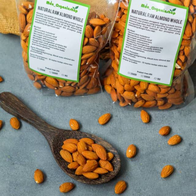 

Raw Almond Whole / Almond Utuh Mentah 250g