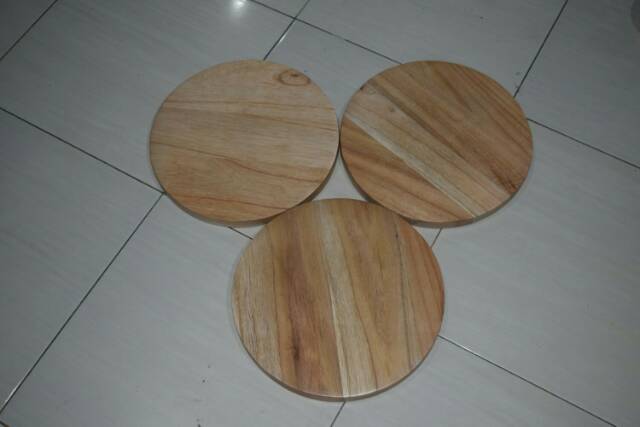 Talenan Kayu 25CM Kayu Mahoni Bulat/ Wooden Cutting Board Kayu Mahoni Bulat 25cm