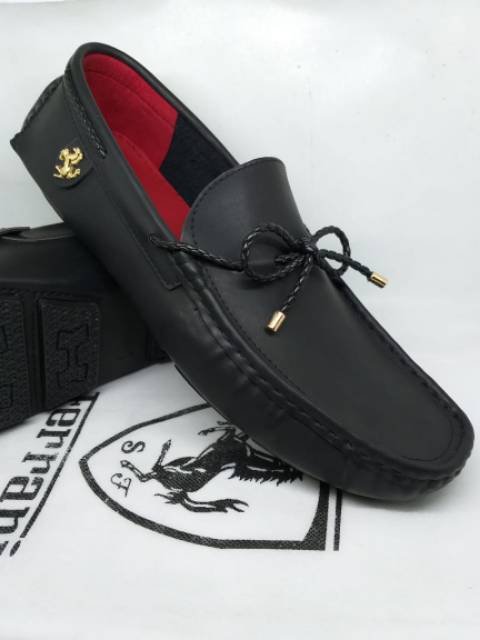 SEPATU PANSUS PREMIUM FERARRI dan Slip on kulit