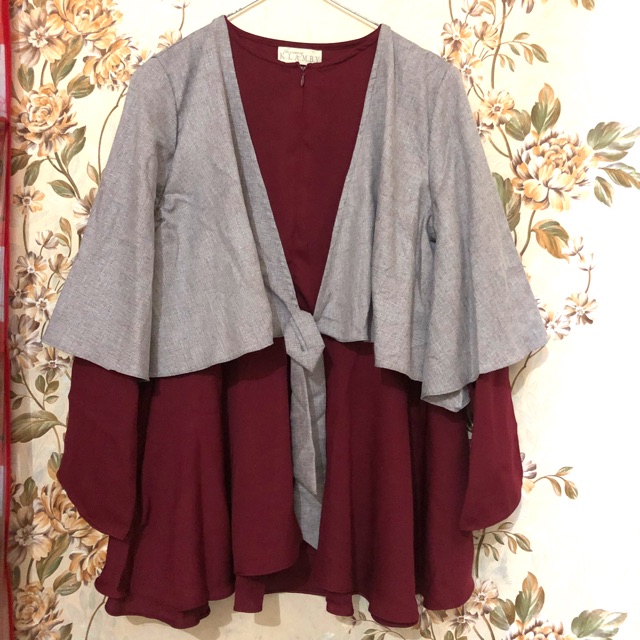 Anne Blouse Maroon size L Wearing Klamby