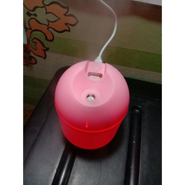 Humidifier LED aromaterapi diffuser pengharum penyejuk pewangi ruang mobil elektrik lampu RGB