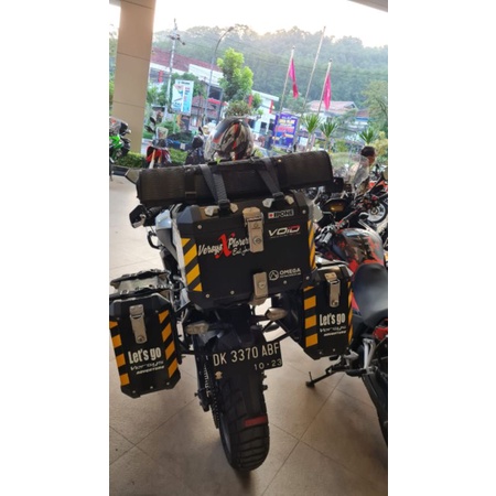 Top box motor omega pannier