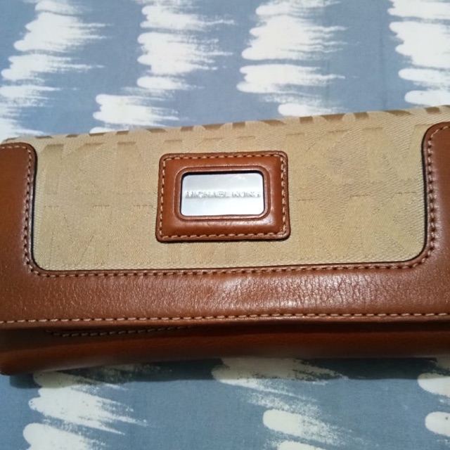 Dompet michael kors (preloved)