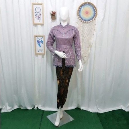 kebaya encim modern mutiara magenta