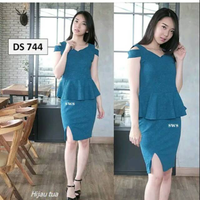 DRESS PESTA DRESS BUNGA BODYCON PEPLUM SEPAN STRETCH