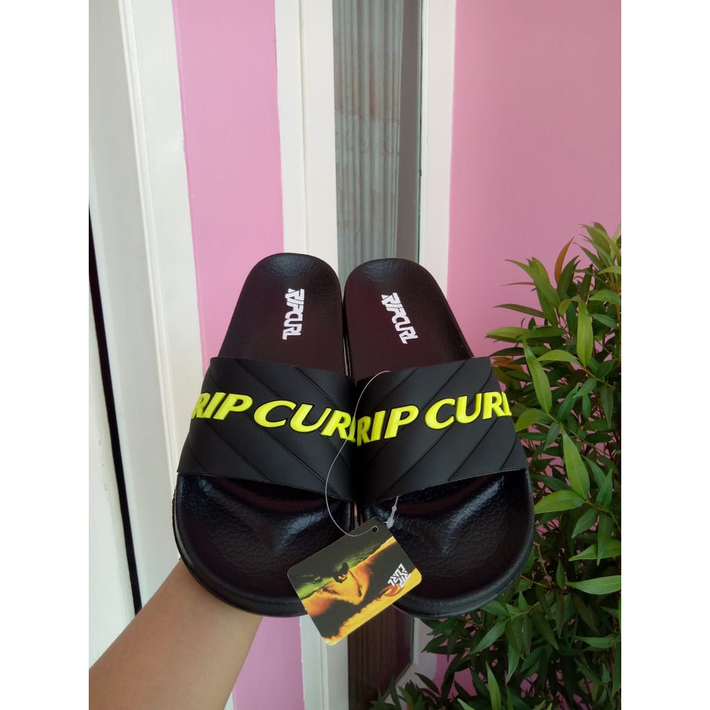 SANDAL PRIA TERBARU RIPCURL