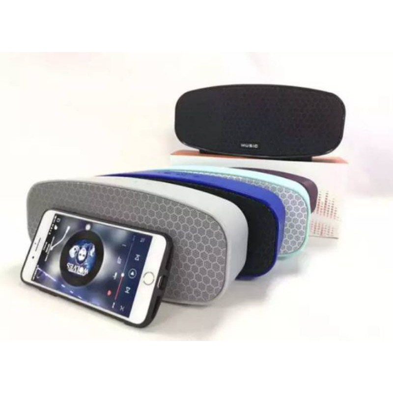 Speaker Bluetooth C11. Portable High Quality dengan Suara yang Jernih dan Bagus.