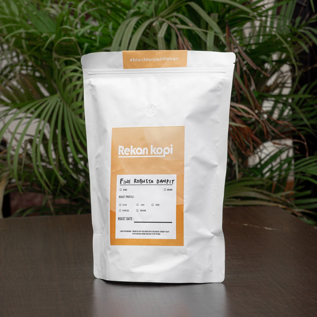 

Kopi Fine Robusta Dampit 100 Gram ( Biji/Bubuk ) Rekan Kopi Specialty Coffee