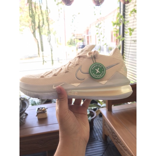 lebron 17 low easter