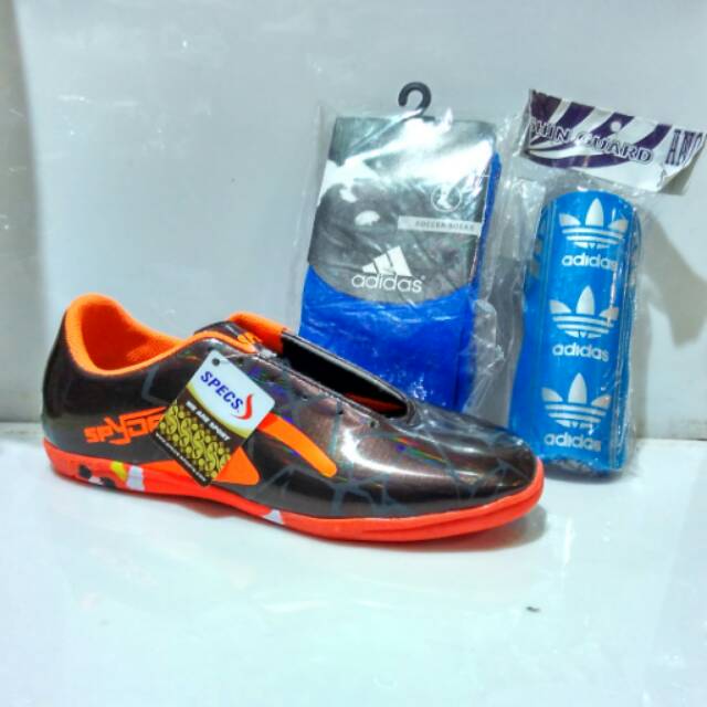 PROMO PAKET HEMAT FUTSAL  SET  SEPATU  FUTSAL  KAOS KAKI 