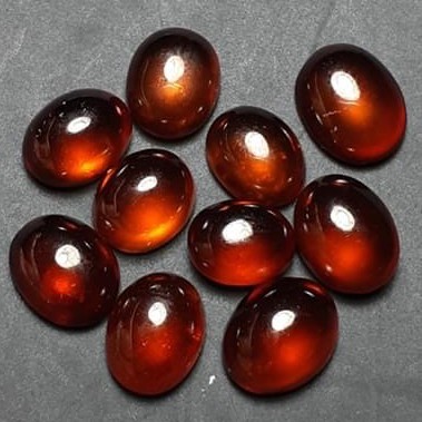 Natural garnet hessonite grossular red brown bold batu giwang nte 1cm