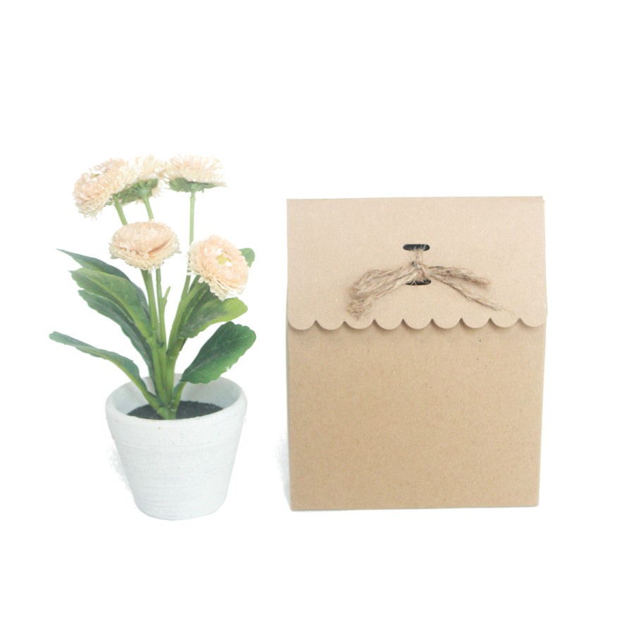 

Paper Bag 13x16,5x4 Kardus Hampers Box Souvenir Dus Kemasan Kotak Kado Dusbox Gift Packaging Coklat