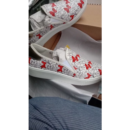 [ORIGINAL DISNEY x NEVADA MURAH] SNEAKERS DISNEY PUTIH