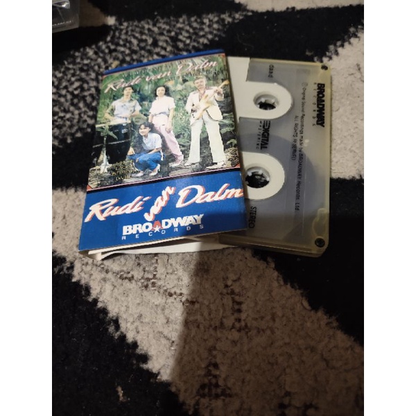 kaset pita rudy van dalm