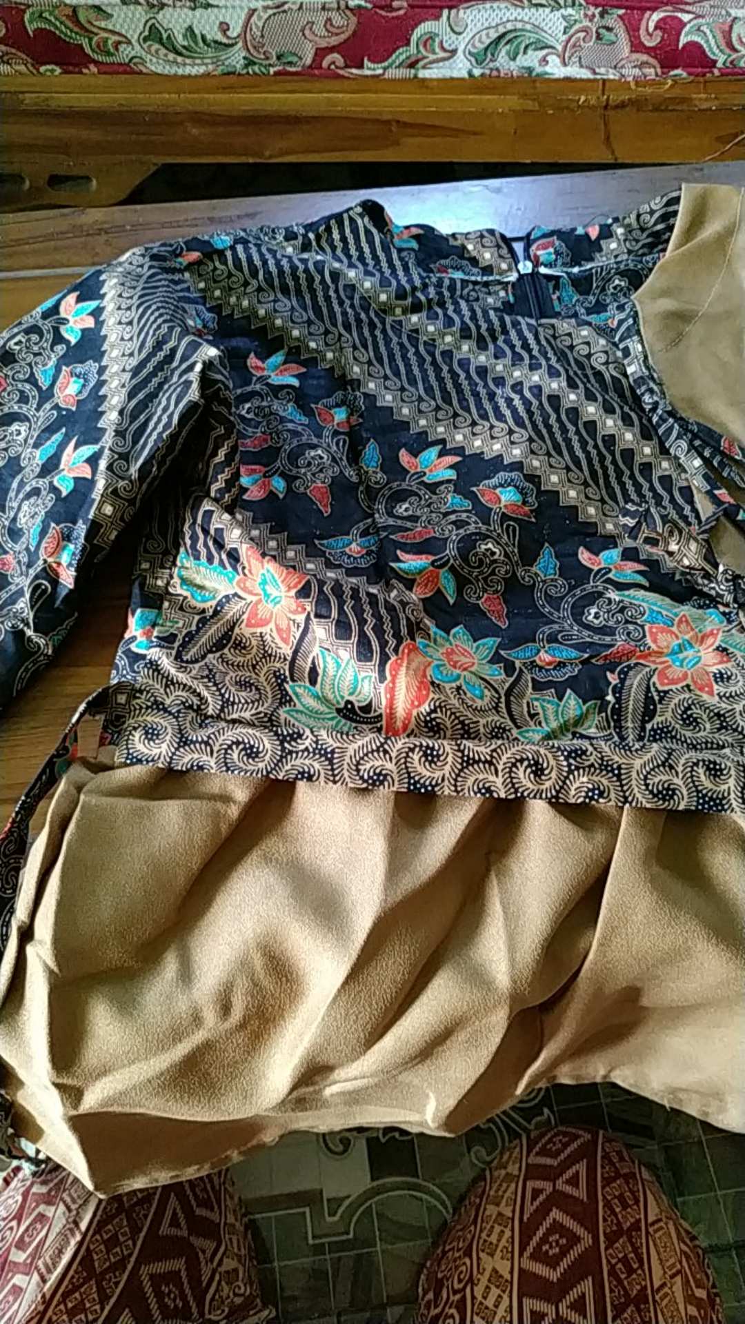 Batik Dolby Dolbi Dobby Doby Tenun Sutra Tulis Katun Atbm Baron Atasan Batik Wanita Sogan Srg308