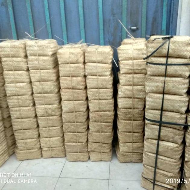 BESEK BAMBU SEPASANG TEMPAT NASI CATERING MAKANAN