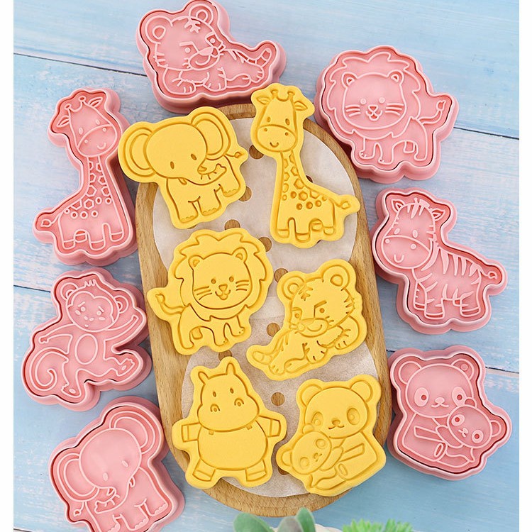 set 8pcs Plastic Cookie cutter press- cute Animal Zoo / cetakan kue kering