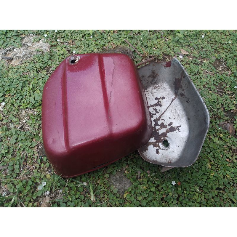 tepong aki tutup aki yamaha v75/v80 dobel stater/elektric