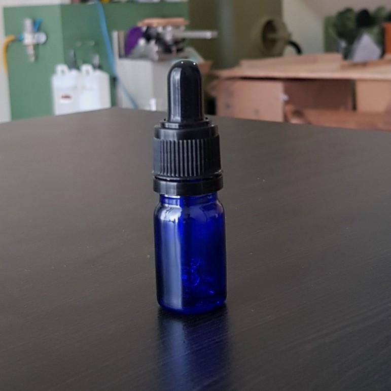 botol kaca pipet 5ml biru - ring segel hitam