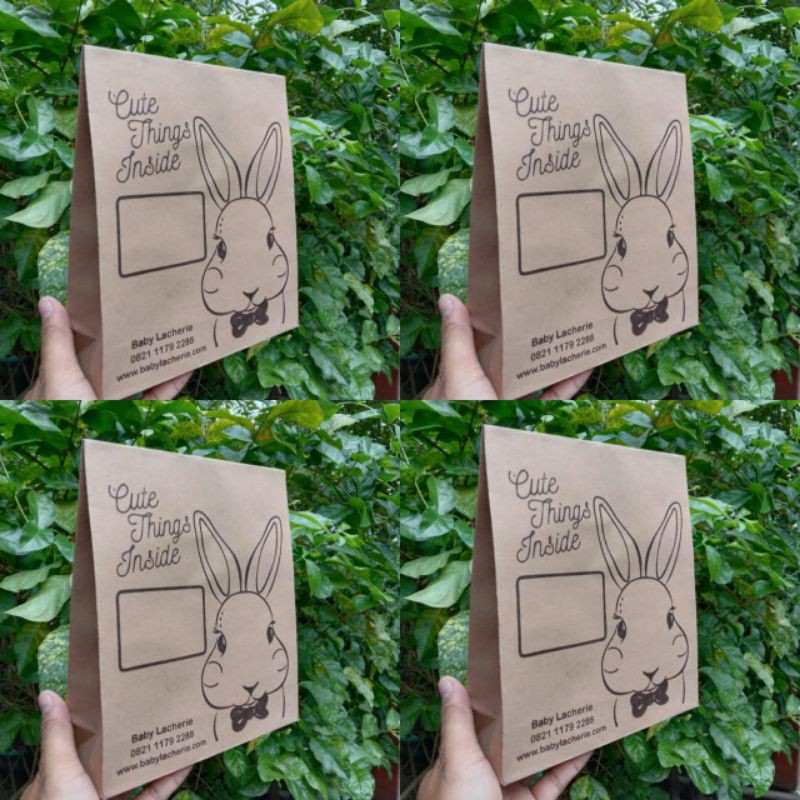 

Paperbag Model Amplop Ukuran P18 L6 T21cm Dengan Sablon