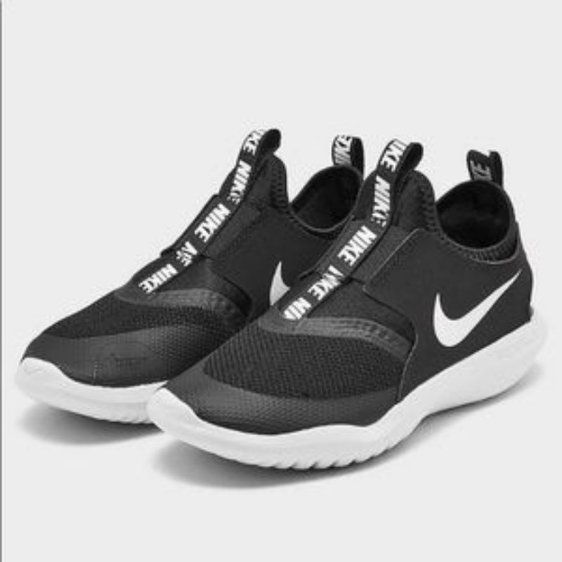 NIKE FLEX RUNNER
