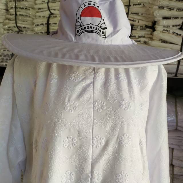 Topi Haji Wanita