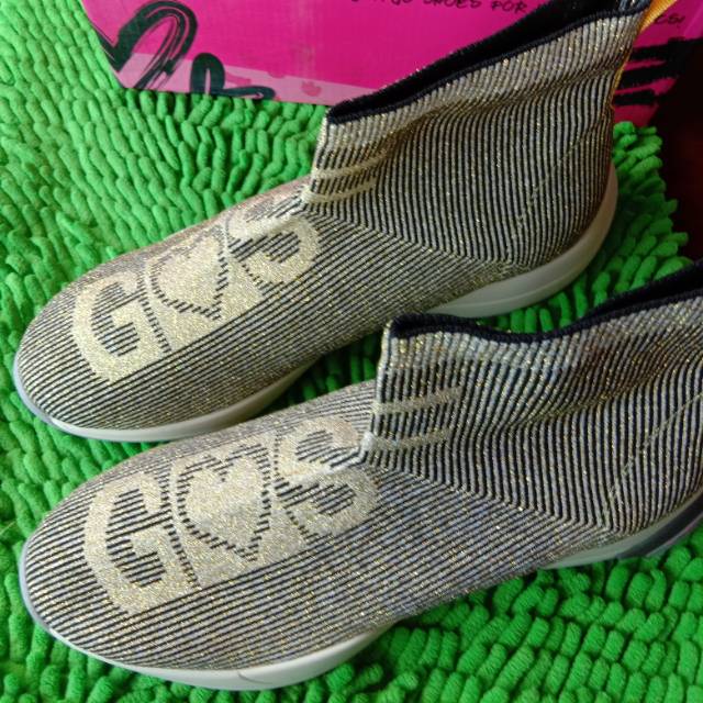 SEPATU GOSH ORI