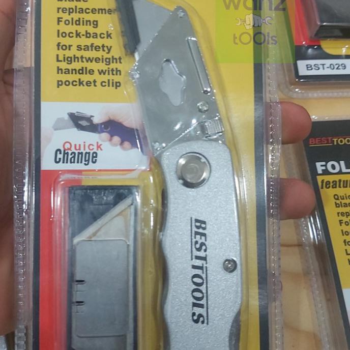 

Promo Bulan Ini Pisau Cutter Lipat Serba Guna - Foldable Knife Utility Cardboard Hemat