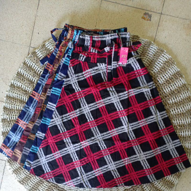 ROK MOTIF MAYUNG ANAK TANGGUNG:8--9 (THN