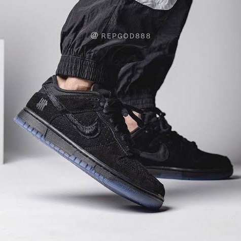 nike undefeated dunk black