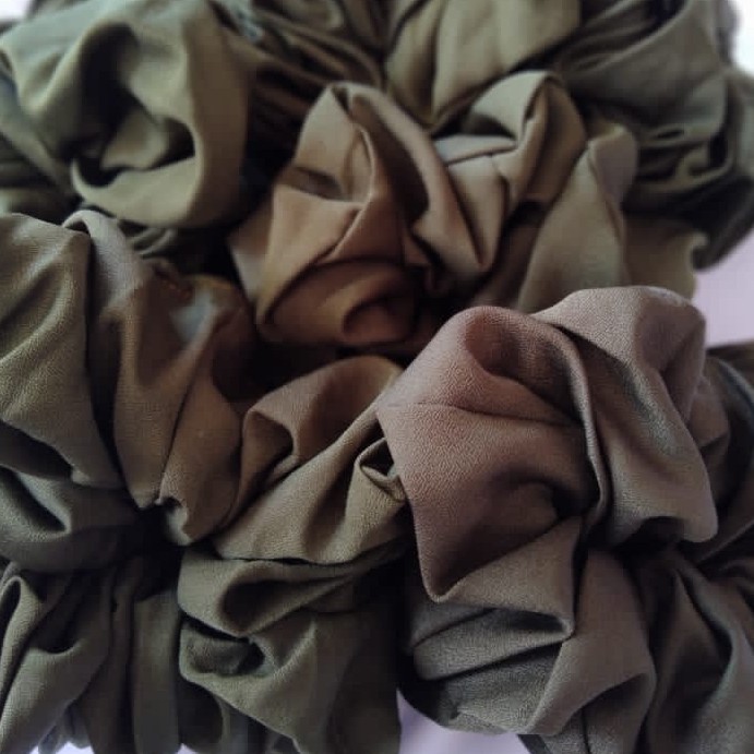 [ 𝐂𝐫𝐨𝐜𝐮𝐬 ] Pilih Warna Srunchie Jumbo Cemol Hijab / Cepol ikat rambut-Cepol ARMY / GREEN