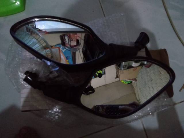 Spion model Click HMA Hitam polos universal