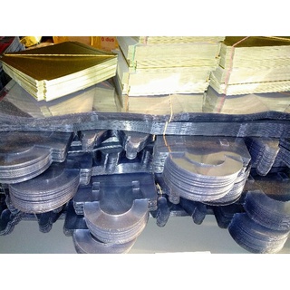 

Kotak Mika 12x12x16 Alas emas tas