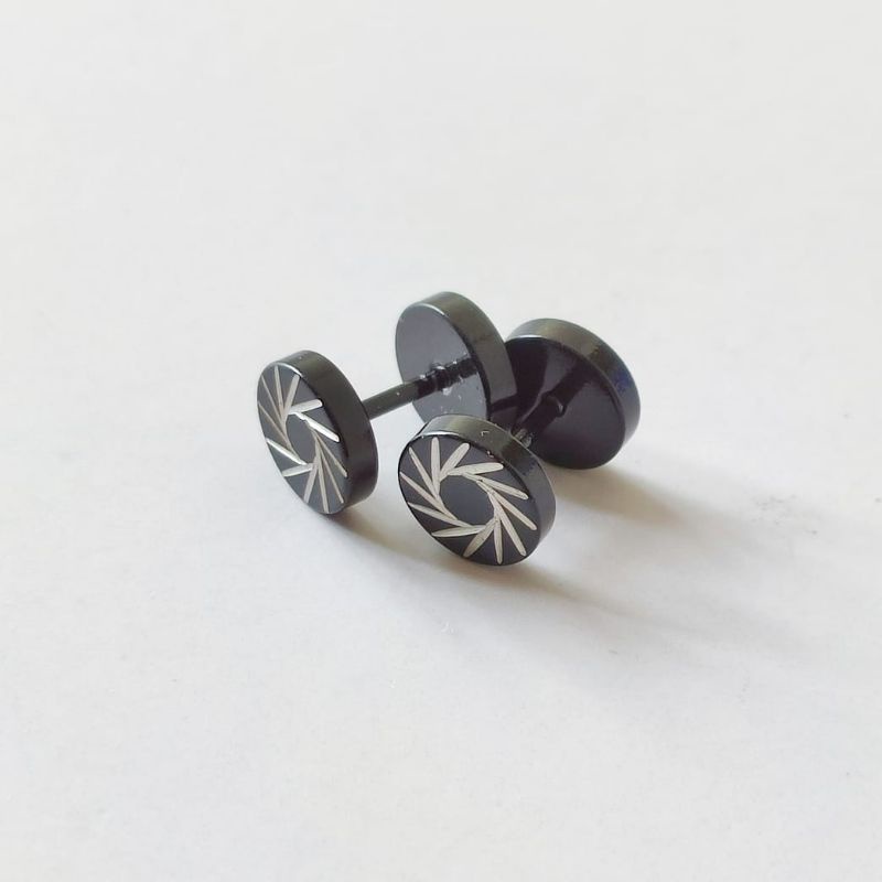 Anting Roda Titanium Hitam Motif Pria Wanita