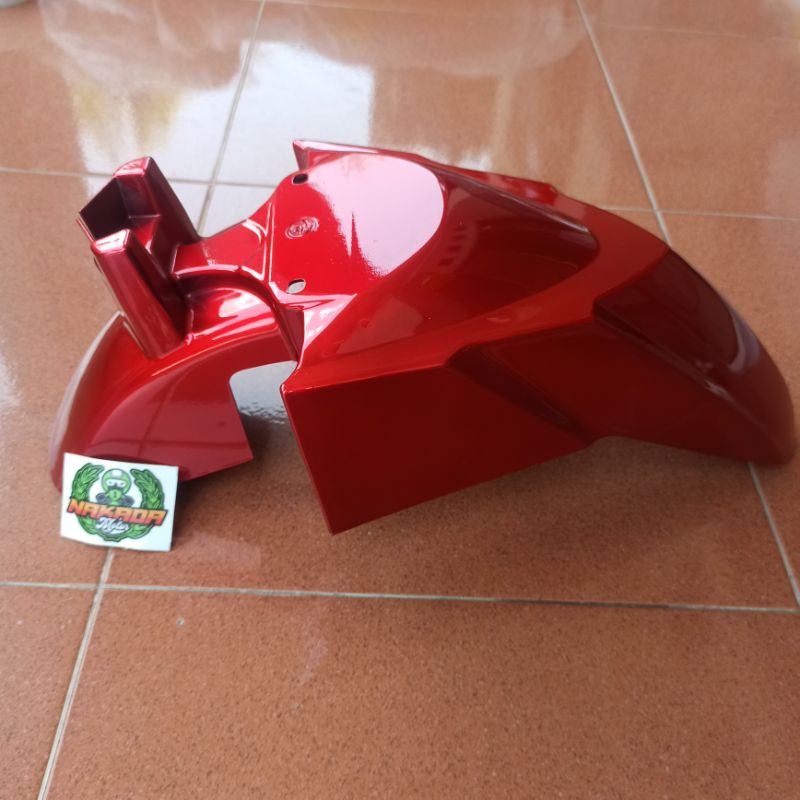 Spakbor slebor Depan Vario 125 FI lama old hitam merah putih abu