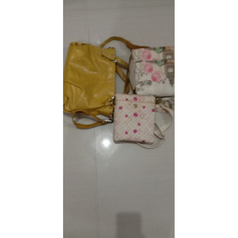 tas kulit asli kondisi seken