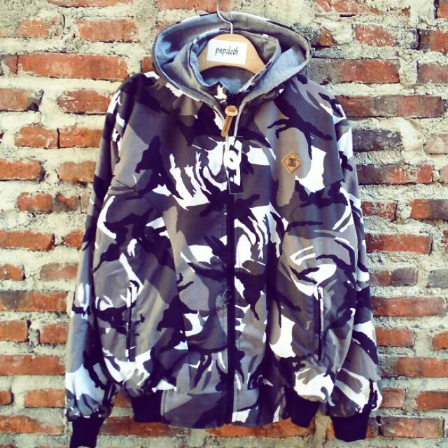 Jaket  motif army